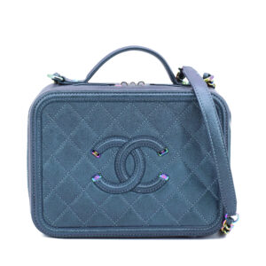 Iridescent Caviar Quilted Dark Turquoise Medium CC Filigree Vanity Case